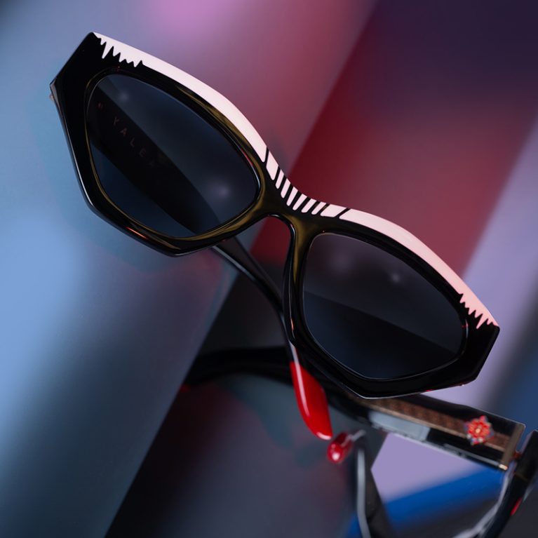 Yalea Eyewear Frida Kahlo BEAUTIFUL SYA174W_700